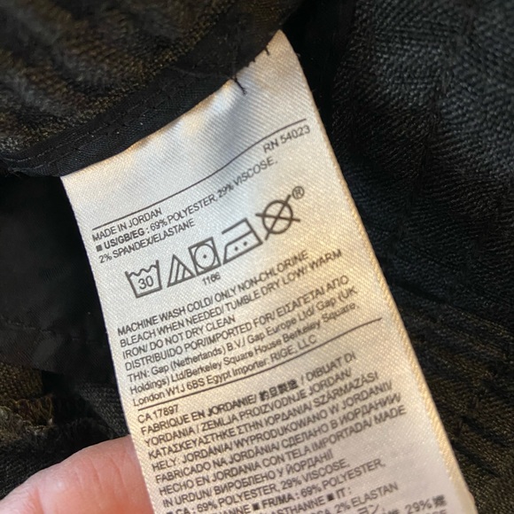 Banana Republic Gray jogger style pull on dress pants! EUC - Picture 9 of 10